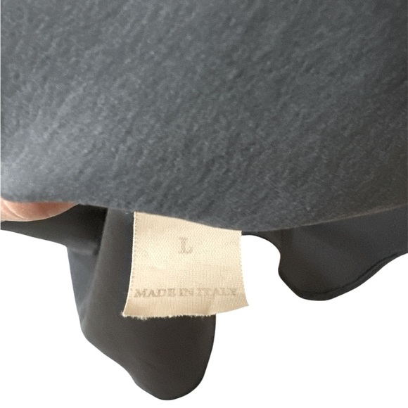 BRUNELLO CUCINELLI LONG SLEEVE SHIFT DRESS DARK GRAY STRETCH SILK
SIZE LARGE - Picture 5 of 6